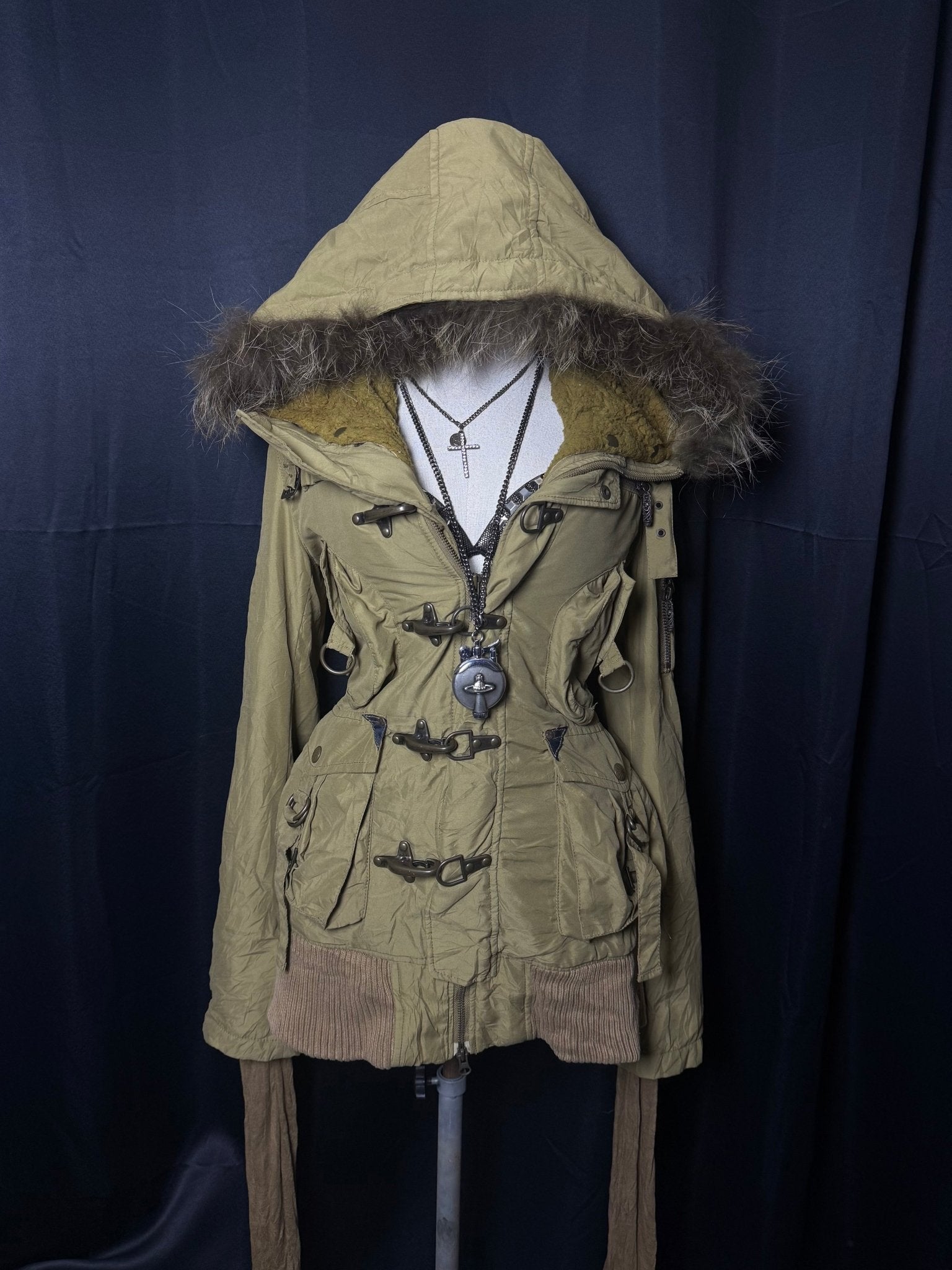 B2V - SLY KHIEV JACKET༒ vintage streetwear thrift y2k clothing by B2V_BAD2WEAR