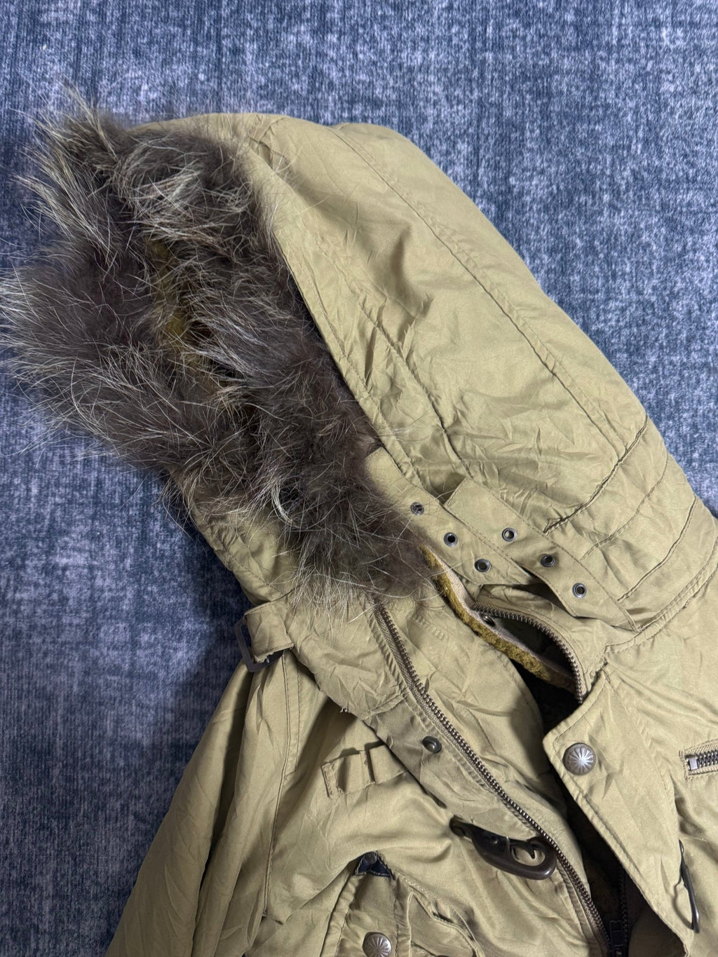 B2V - SLY KHIEV JACKET༒ vintage streetwear thrift y2k clothing by B2V_BAD2WEAR