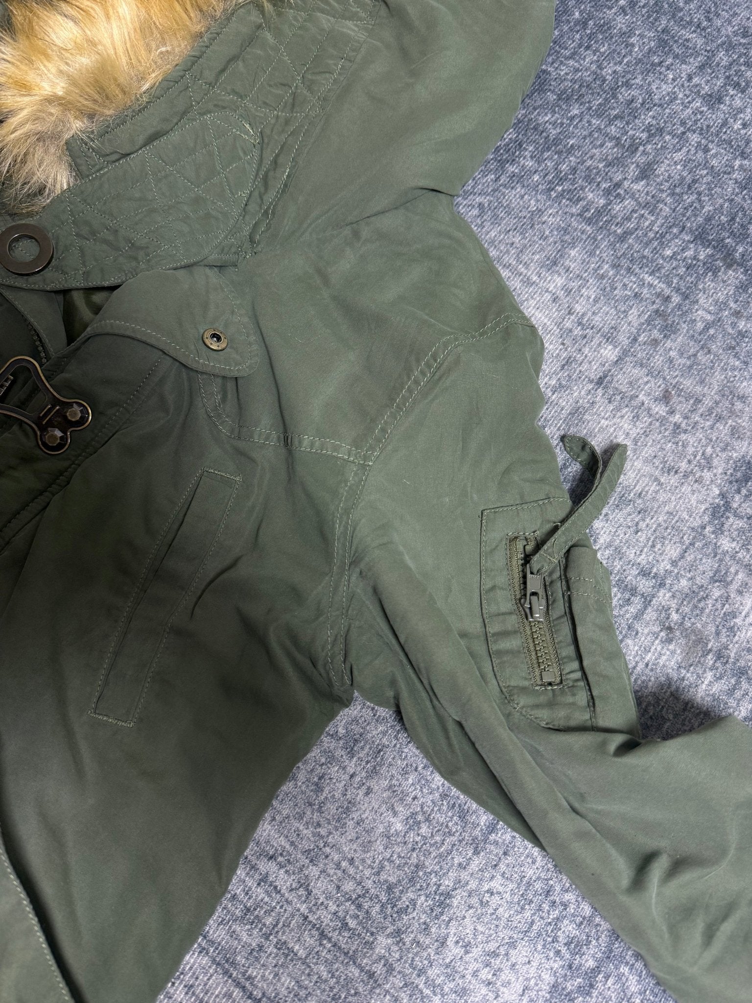 B2V - SLY VTG JACKET ༒ vintage streetwear thrift y2k clothing by B2V_BAD2WEAR