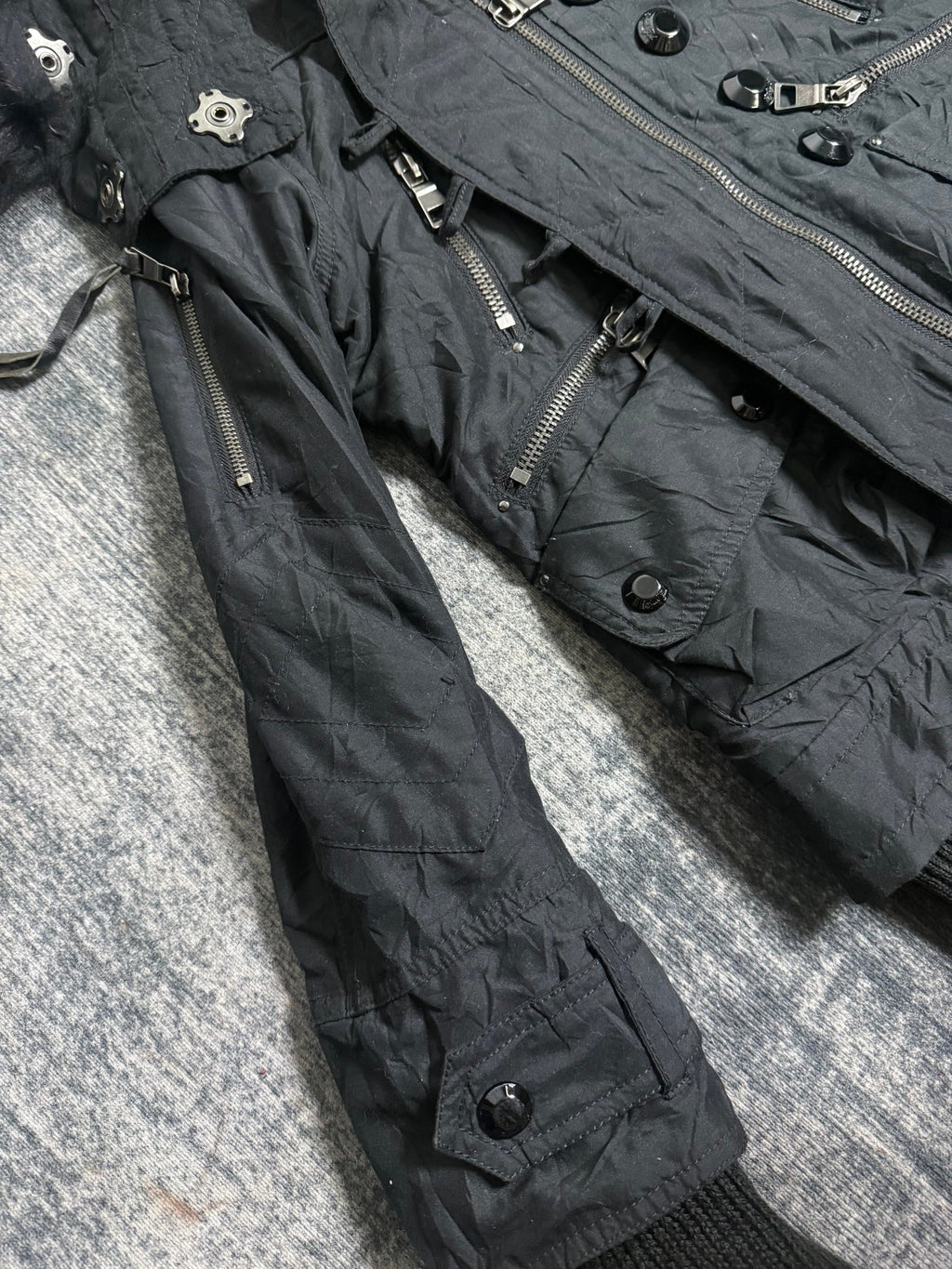 B2V - SPIRAL GIRL JACKET(3)༒ vintage streetwear thrift y2k clothing by B2V_BAD2WEAR