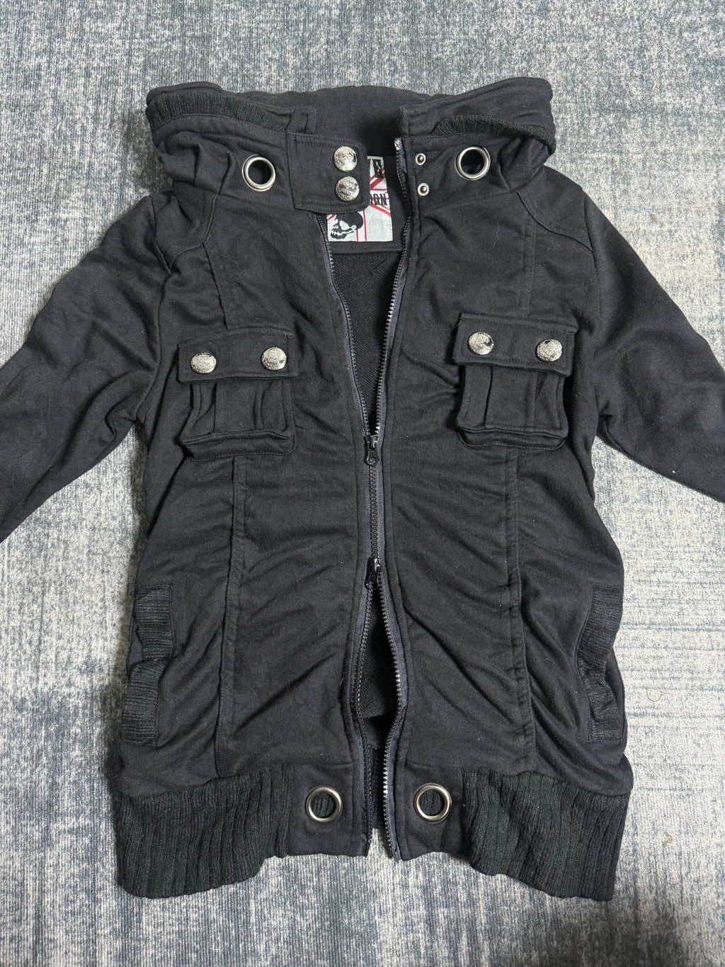 B2V - SUREVE JACKET༒ vintage streetwear thrift y2k clothing by B2V_BAD2WEAR