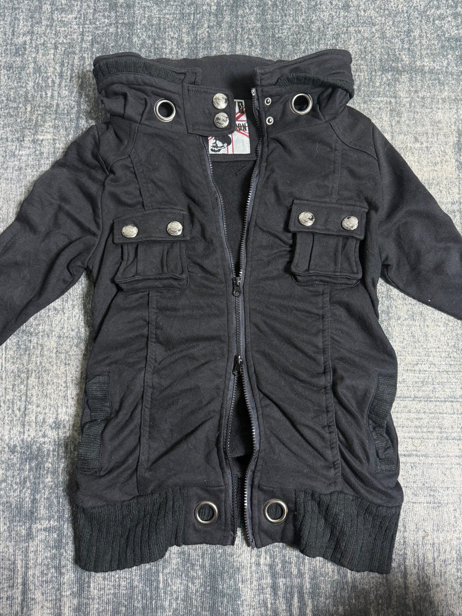 B2V - SUREVE JACKET༒ vintage streetwear thrift y2k clothing by B2V_BAD2WEAR