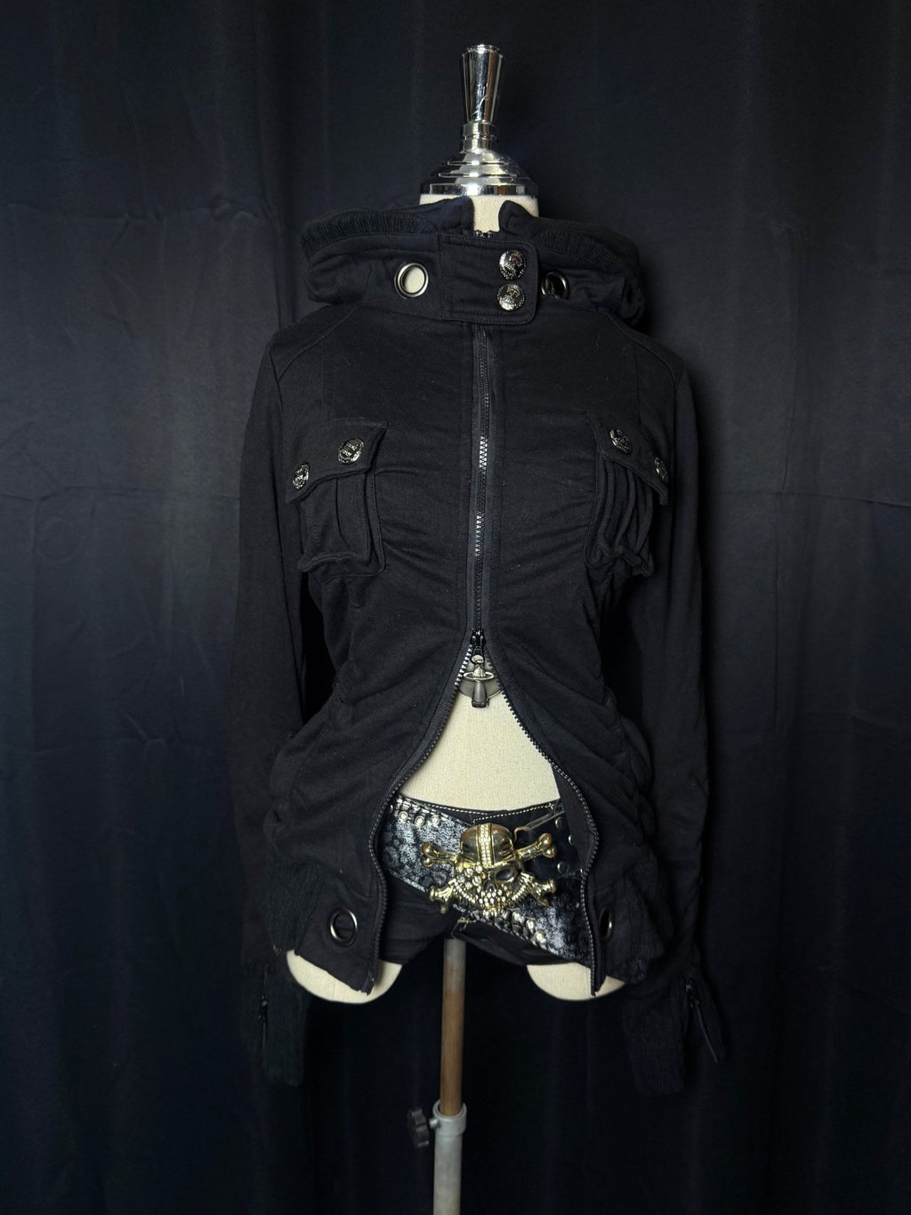 B2V - SUREVE JACKET༒ vintage streetwear thrift y2k clothing by B2V_BAD2WEAR