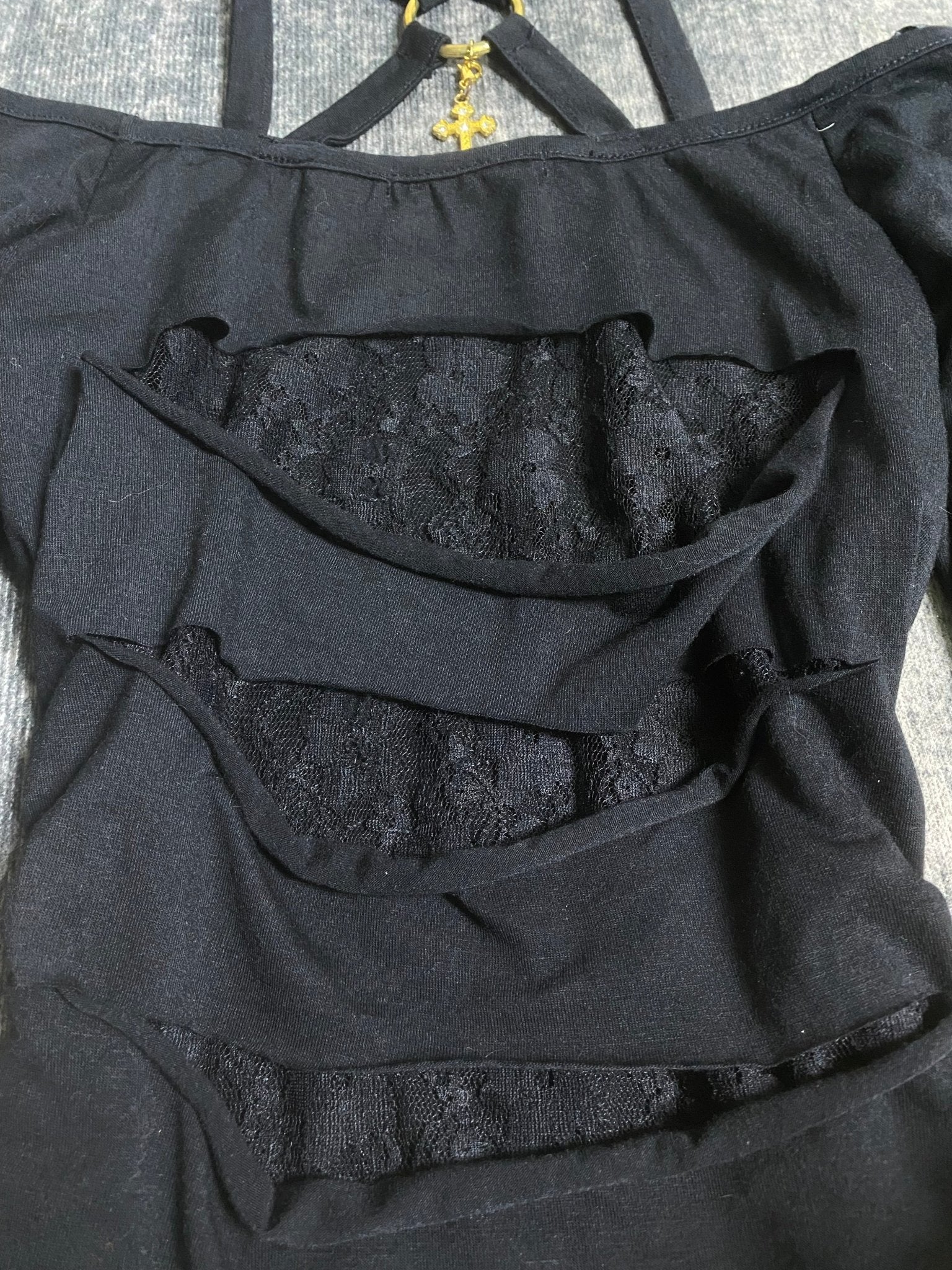 B2V - SUREVE SEX - C TOP༒ vintage streetwear thrift y2k clothing by B2V_BAD2WEAR