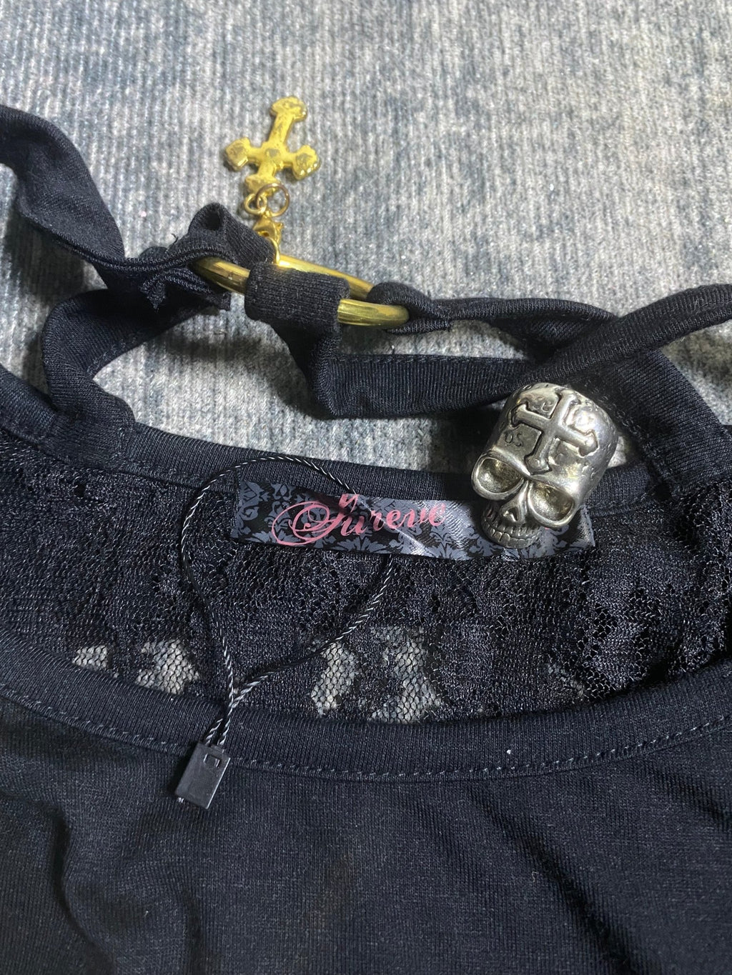 B2V - SUREVE SEX - C TOP༒ vintage streetwear thrift y2k clothing by B2V_BAD2WEAR