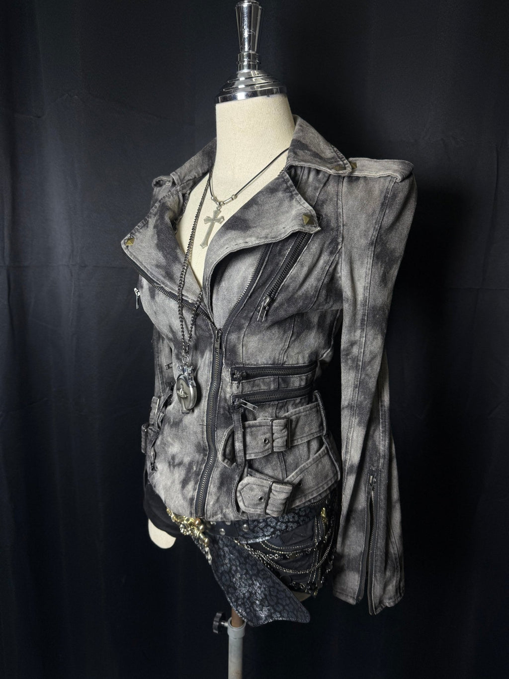 B2V - TANTI JACKET༒sold to member vintage streetwear thrift y2k clothing by B2V_BAD2WEAR