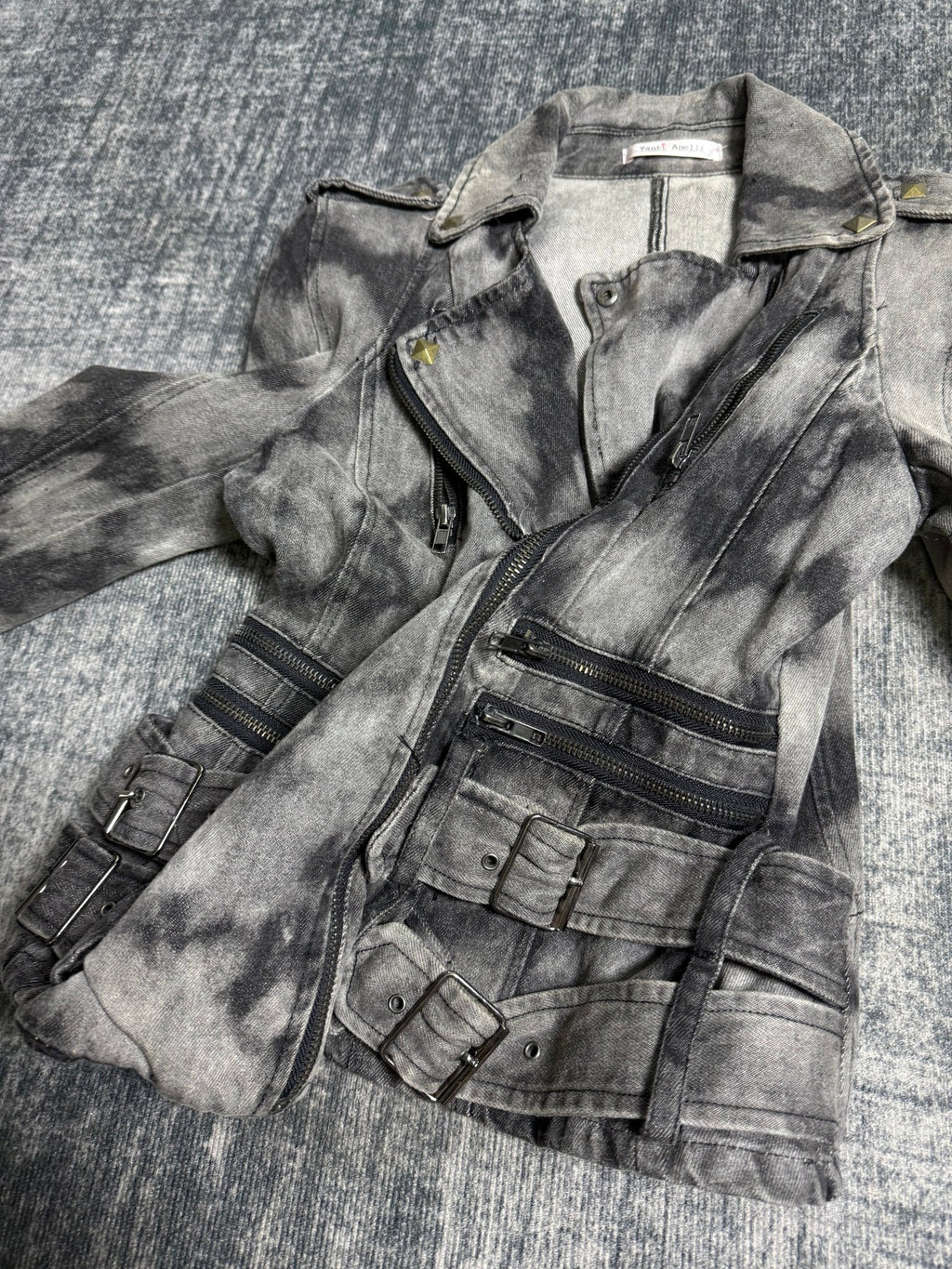 B2V - TANTI JACKET༒sold to member vintage streetwear thrift y2k clothing by B2V_BAD2WEAR