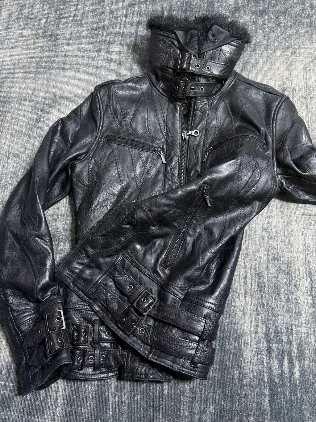 B2V - TILLE CAPRI LEATHER JACKET ༒ vintage streetwear thrift y2k clothing by B2V_BAD2WEAR