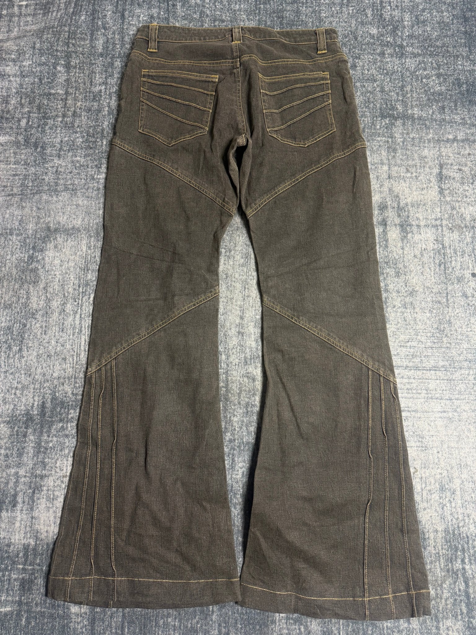 B2V - TORNADO MART FLARE JEAN༒ vintage streetwear thrift y2k clothing by B2V_BAD2WEAR