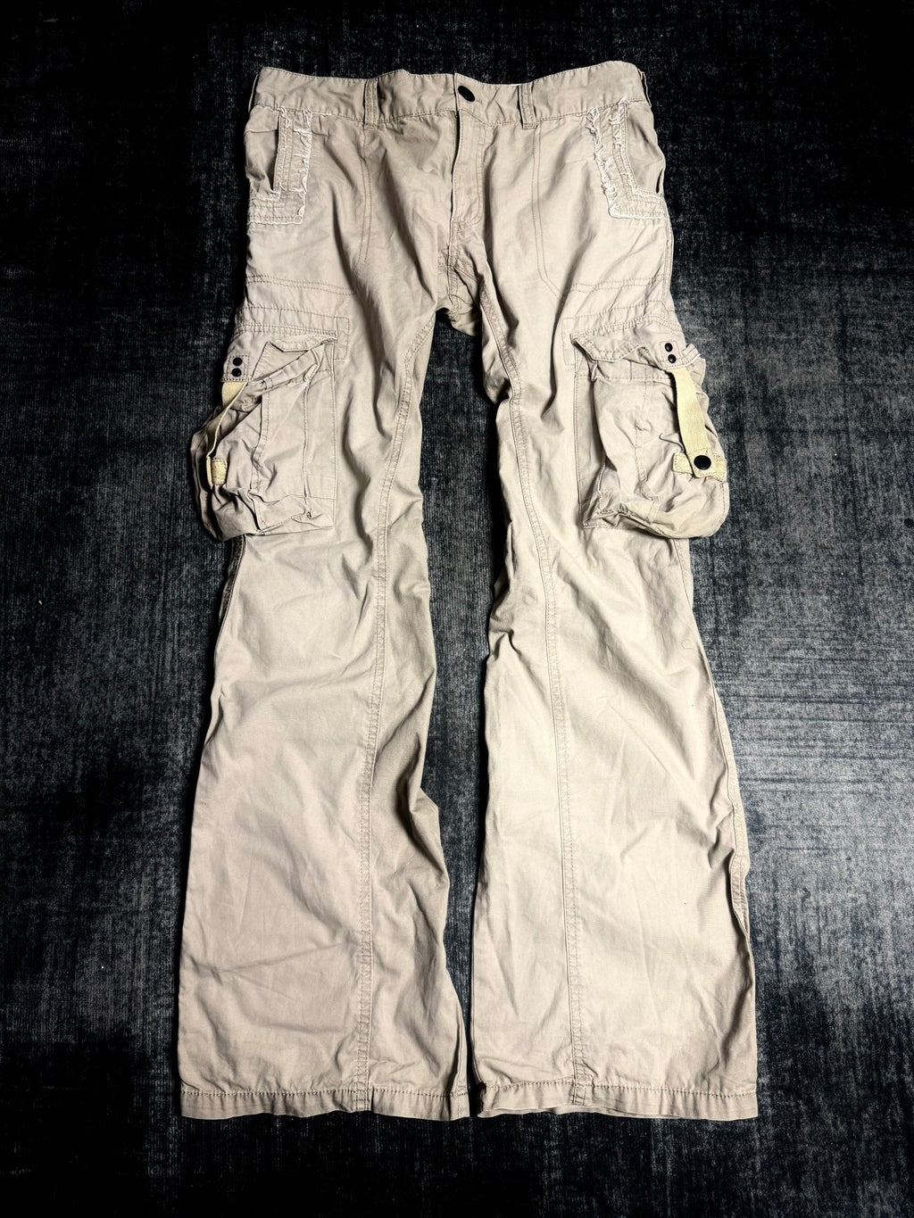 B2V - VON DUTCH CARGO PANT ༒ vintage streetwear thrift y2k clothing by B2V_BAD2WEAR