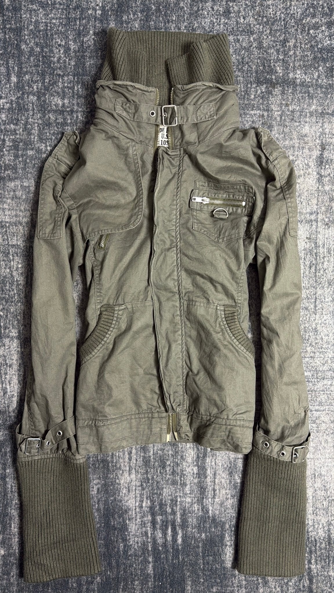 B2V - VONDUTCH JACKET ༒sold to member vintage streetwear thrift y2k clothing by B2V_BAD2WEAR
