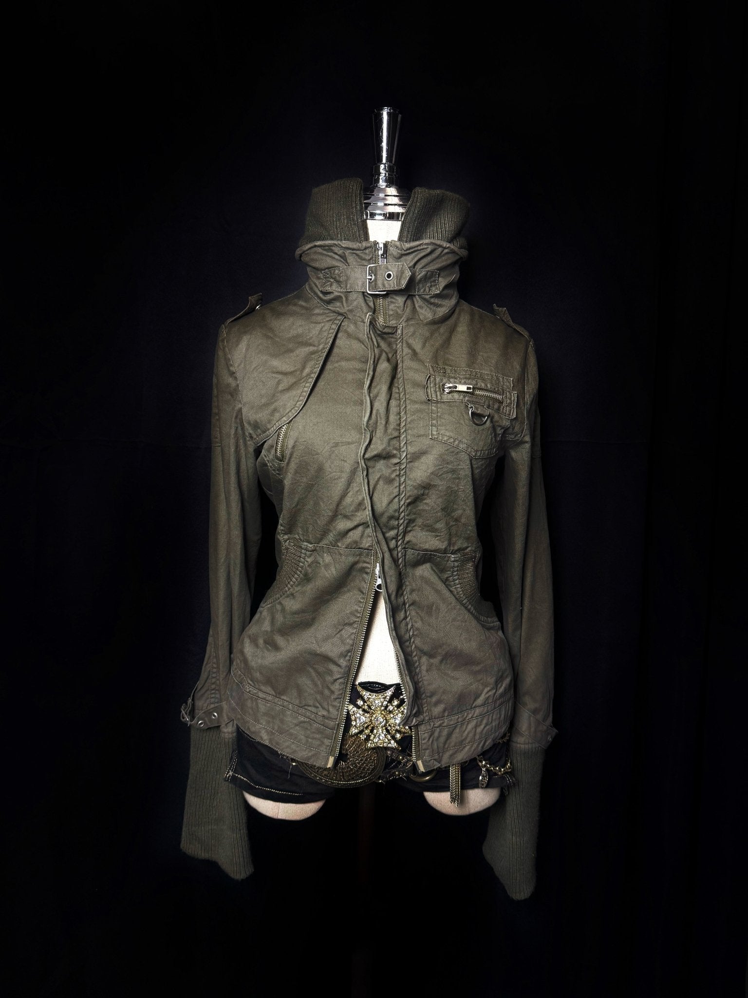 B2V - VONDUTCH JACKET ༒sold to member vintage streetwear thrift y2k clothing by B2V_BAD2WEAR