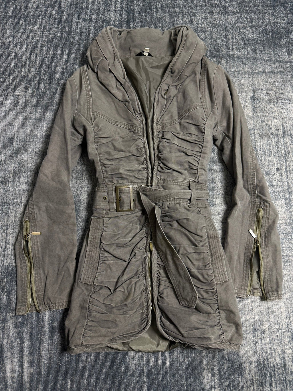 B2V - VTG LONG JACKET༒ vintage streetwear thrift y2k clothing by B2V_BAD2WEAR