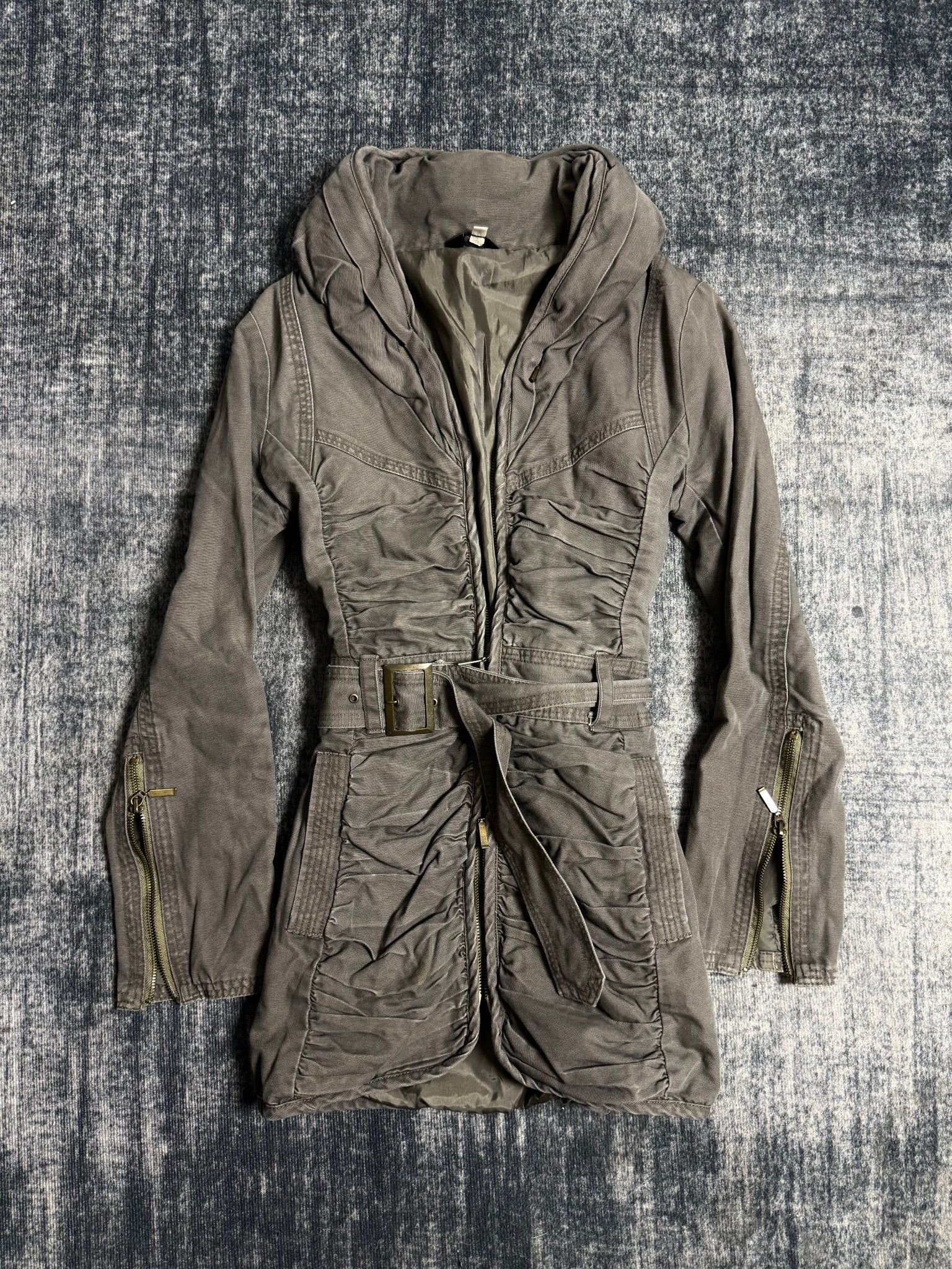 B2V - VTG LONG JACKET༒ vintage streetwear thrift y2k clothing by B2V_BAD2WEAR
