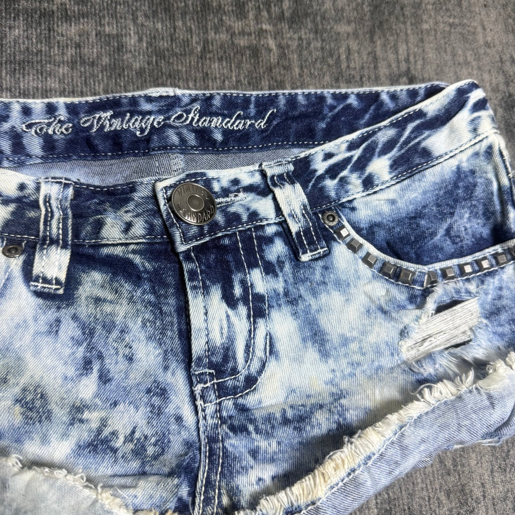 B2V - VTG STANDARD SHORT༒SS16 vintage streetwear thrift y2k clothing by B2V_BAD2WEAR