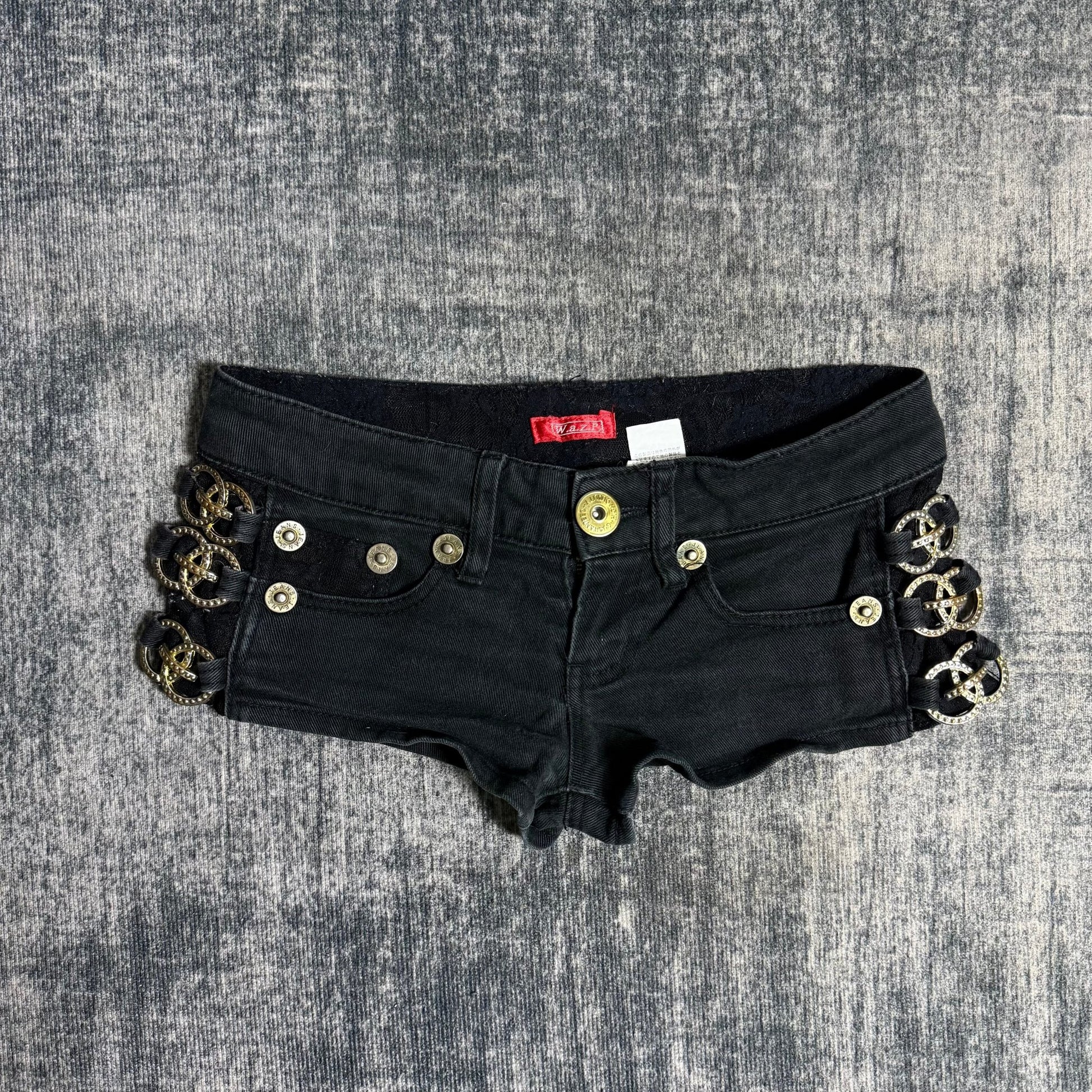 B2V - WAZP SHORT༒ vintage streetwear thrift y2k clothing by B2V_BAD2WEAR