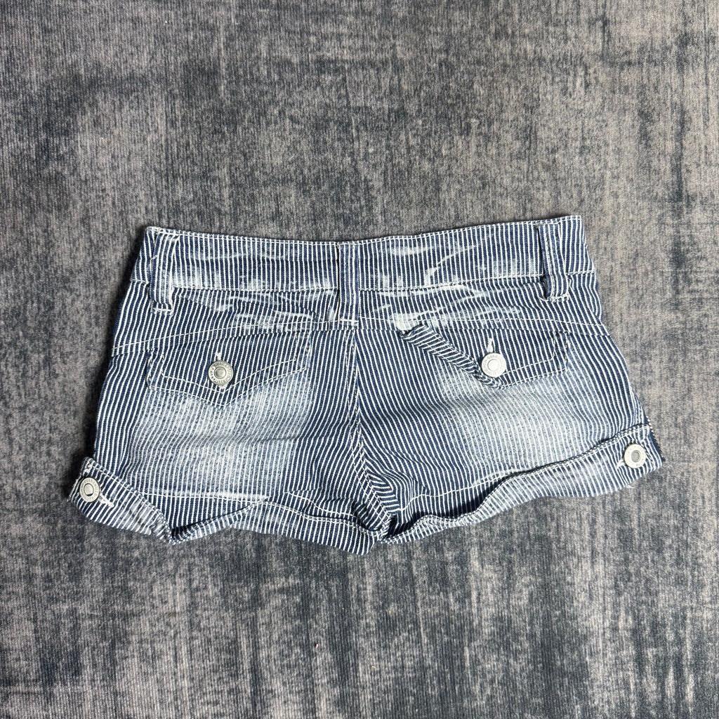 B2V - WAZP SHORT༒ SS05 vintage streetwear thrift y2k clothing by B2V_BAD2WEAR