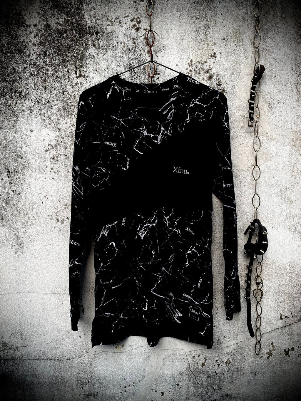 B2V - X FRM T༒ vintage streetwear thrift y2k clothing by B2V_BAD2WEAR