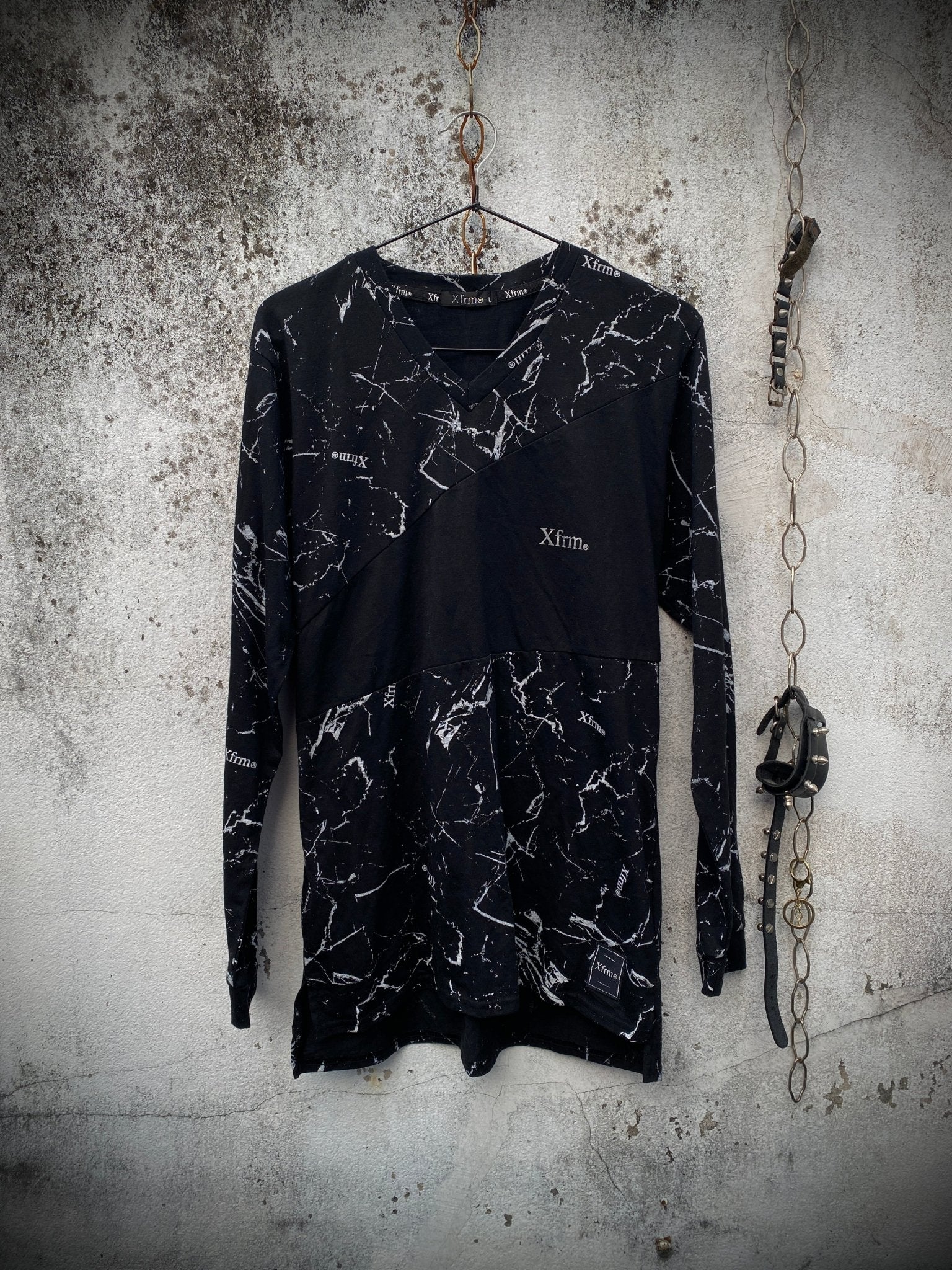 B2V - X FRM T༒ vintage streetwear thrift y2k clothing by B2V_BAD2WEAR
