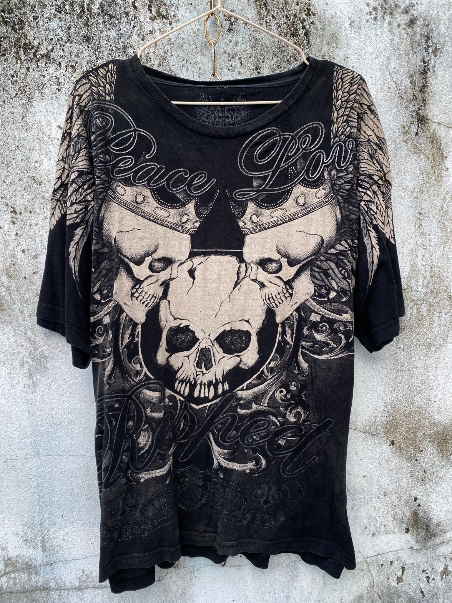 B2V - XZAVIER TOP༒ vintage streetwear thrift y2k clothing by B2V_BAD2WEAR