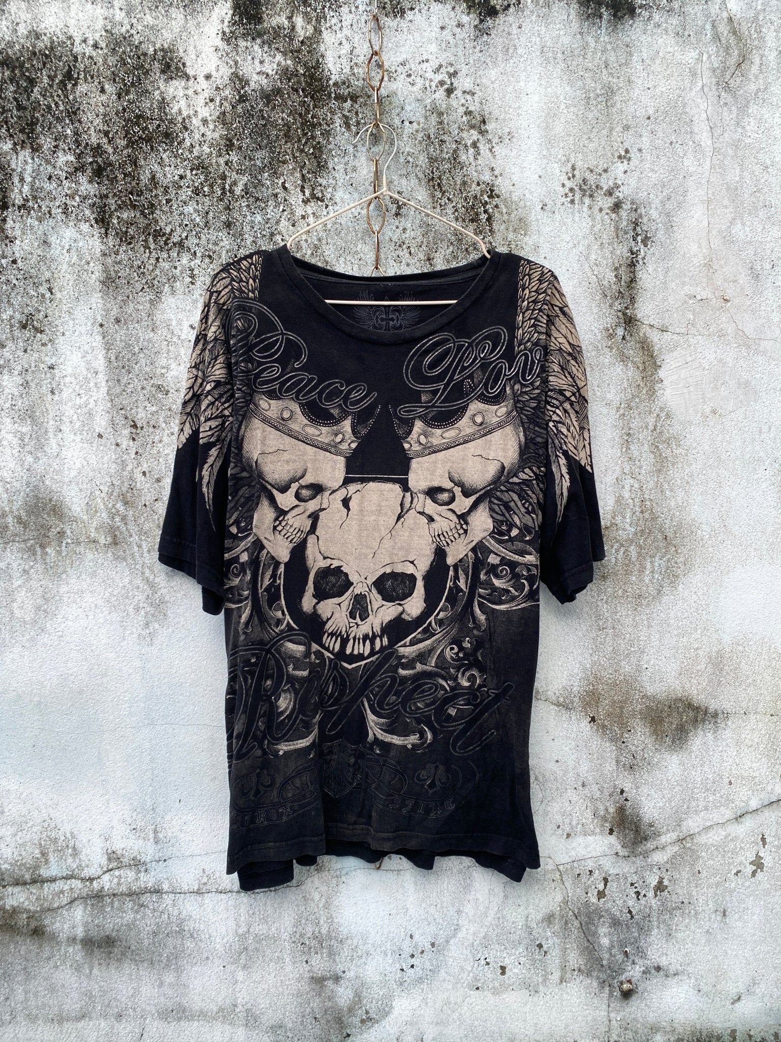 B2V - XZAVIER TOP༒ vintage streetwear thrift y2k clothing by B2V_BAD2WEAR