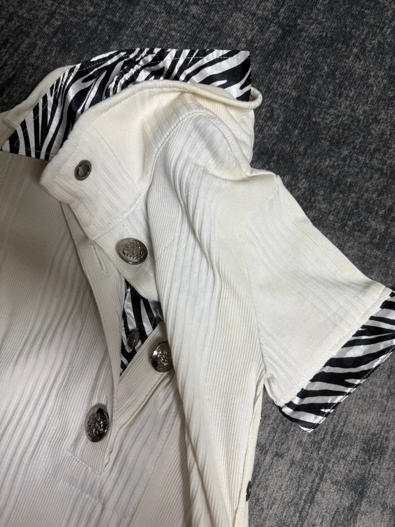 B2V ZEBRA PRINT SET༒SOLD TO ALPHA membership vintage streetwear thrift y2k clothing by B2V_BAD2WEAR