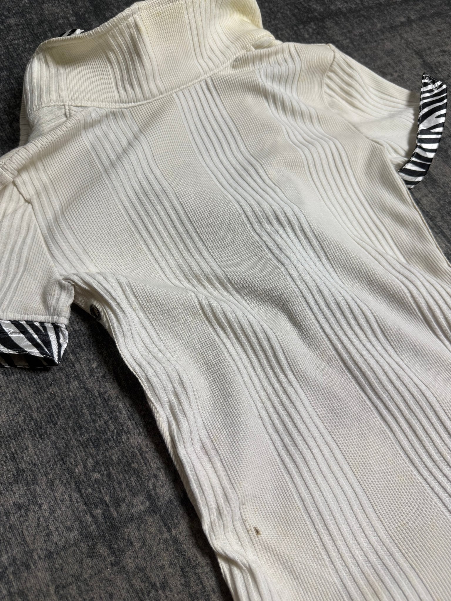 B2V ZEBRA PRINT SET༒SOLD TO ALPHA membership vintage streetwear thrift y2k clothing by B2V_BAD2WEAR