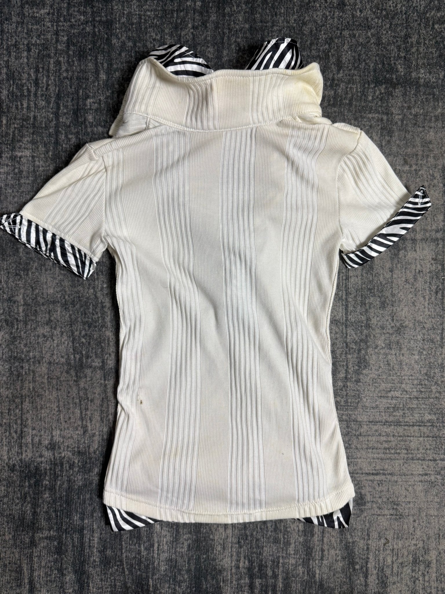 B2V ZEBRA PRINT SET༒SOLD TO ALPHA membership vintage streetwear thrift y2k clothing by B2V_BAD2WEAR