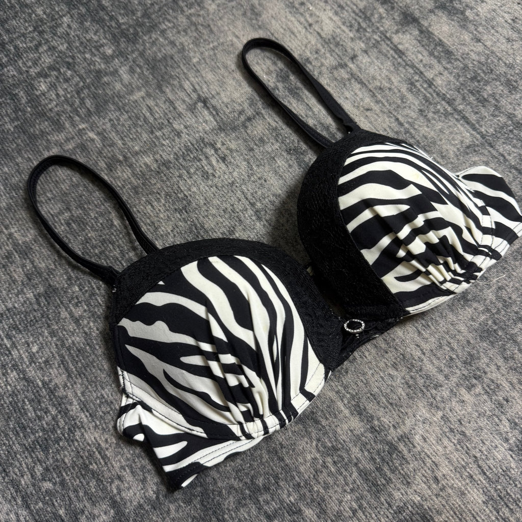 B2V ZEBRA PRINT SET༒SOLD TO ALPHA membership vintage streetwear thrift y2k clothing by B2V_BAD2WEAR