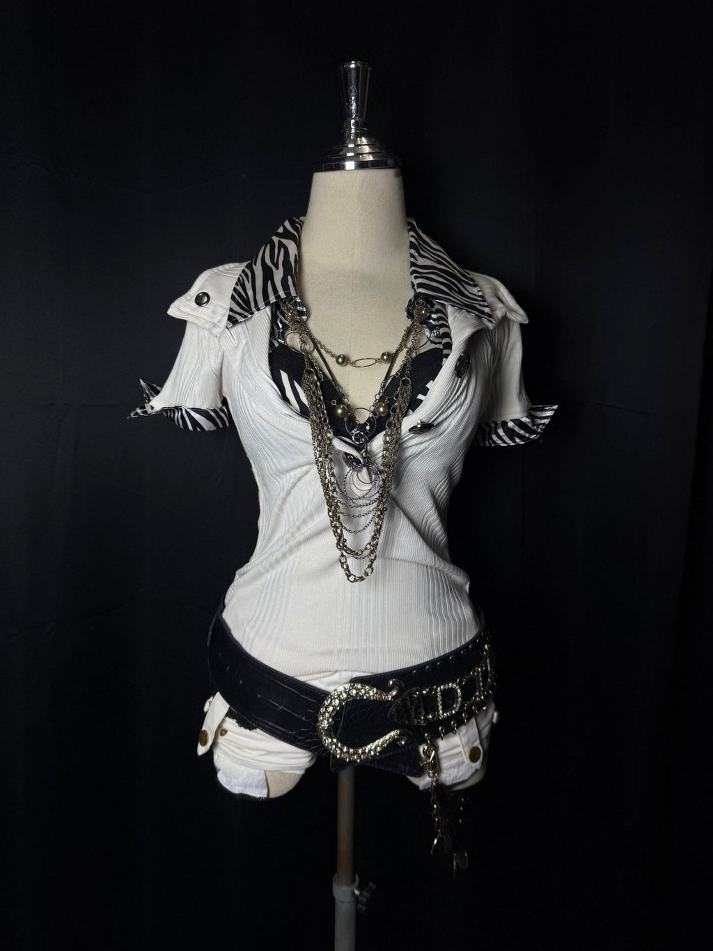 B2V ZEBRA PRINT SET༒SOLD TO ALPHA membership vintage streetwear thrift y2k clothing by B2V_BAD2WEAR
