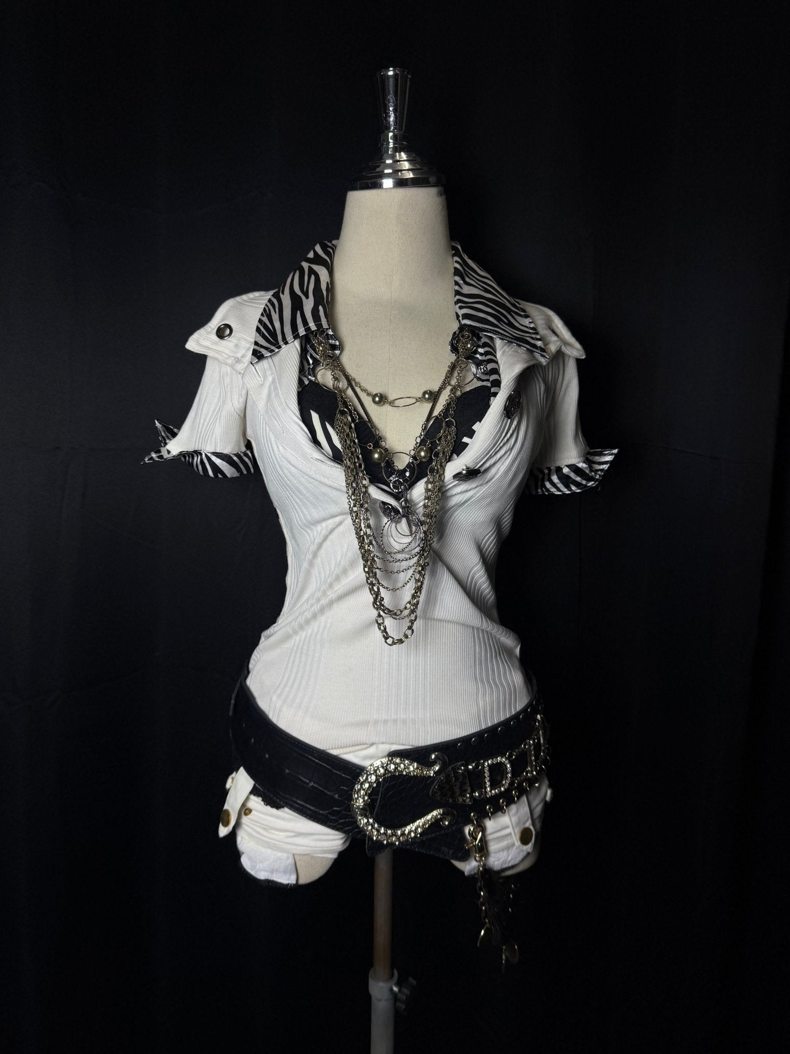 B2V ZEBRA PRINT SET༒SOLD TO ALPHA membership vintage streetwear thrift y2k clothing by B2V_BAD2WEAR