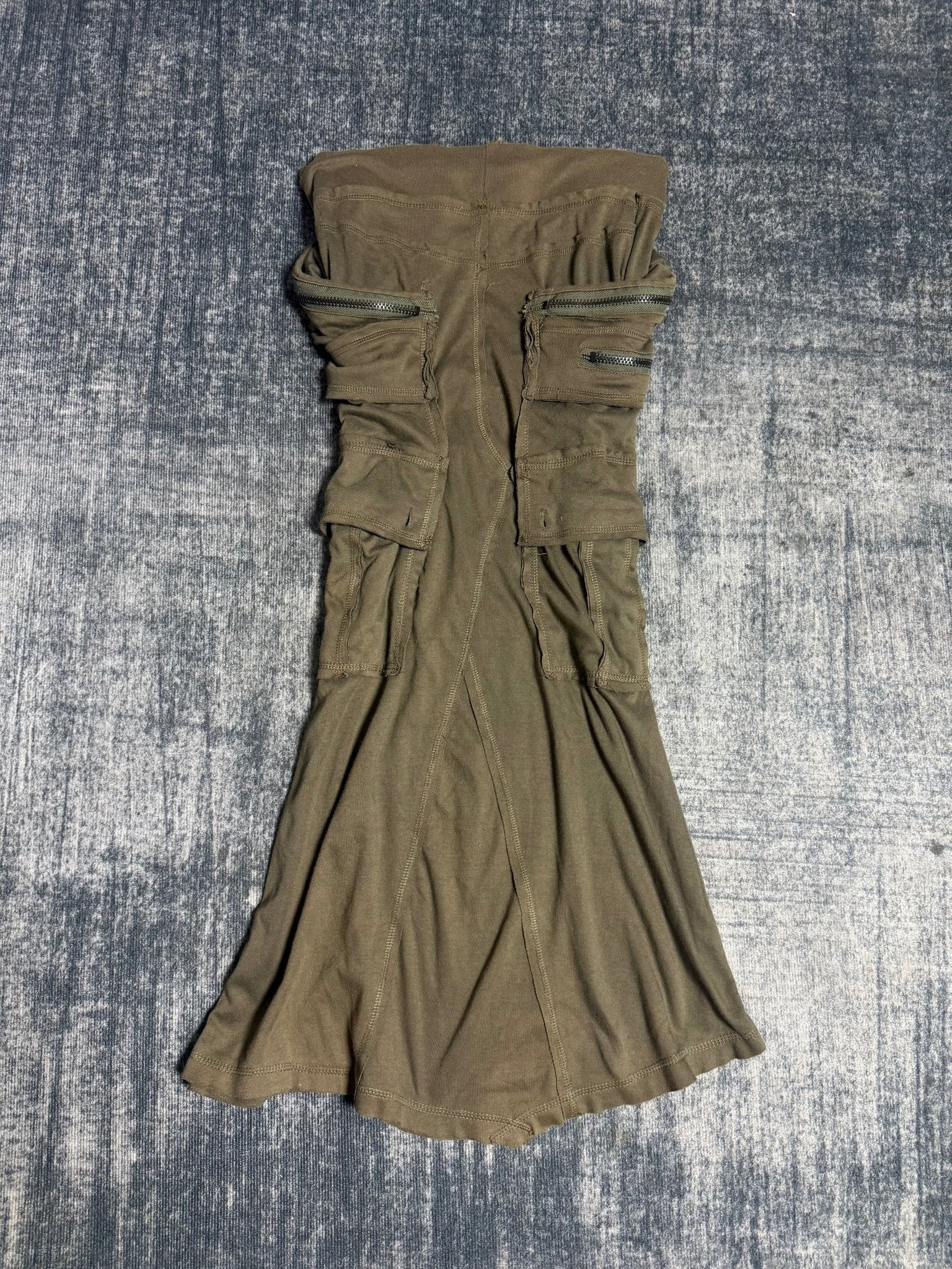 B2V - ZELOS SKIRT༒ vintage streetwear thrift y2k clothing by B2V_BAD2WEAR