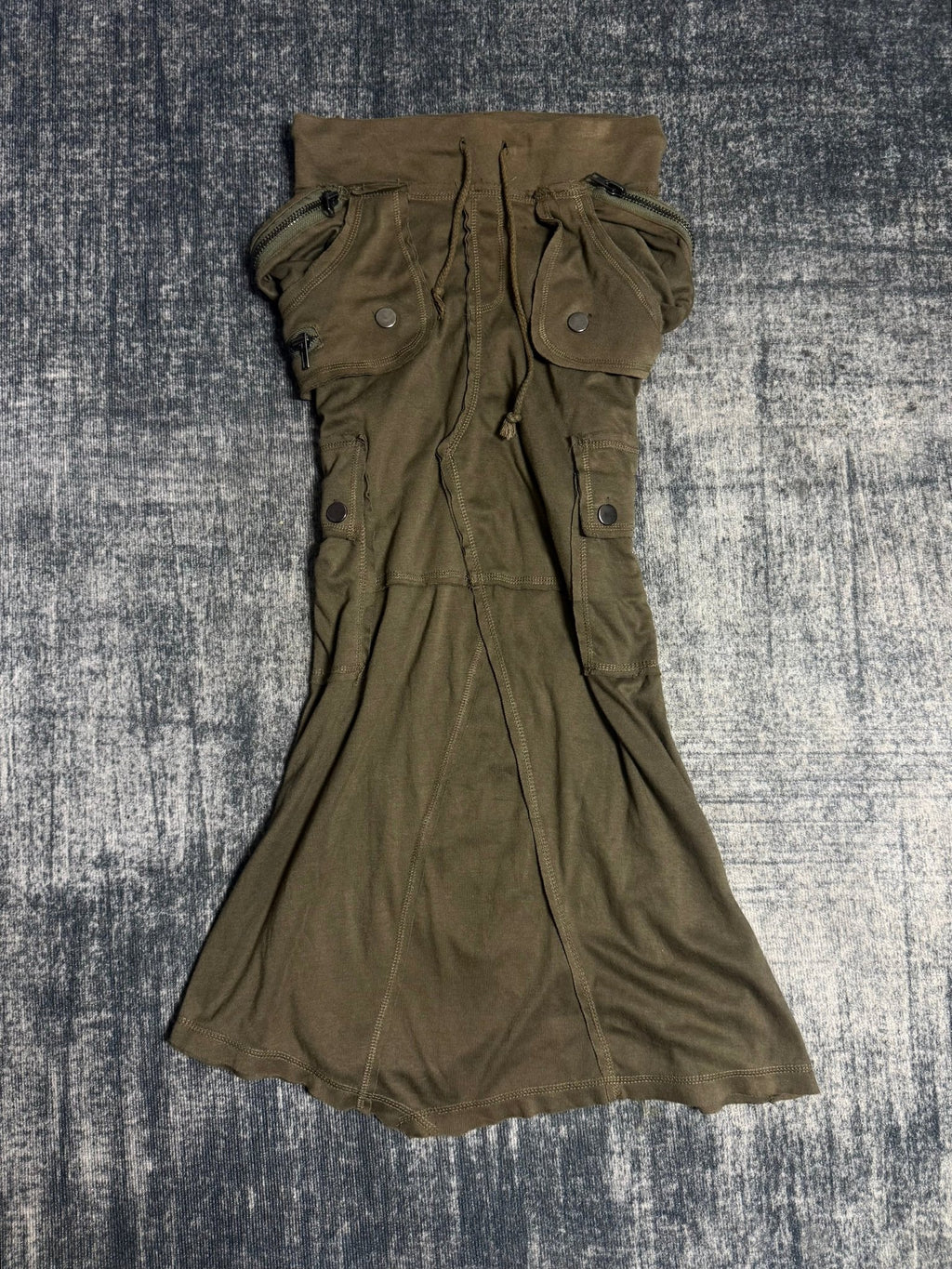 B2V - ZELOS SKIRT༒ vintage streetwear thrift y2k clothing by B2V_BAD2WEAR