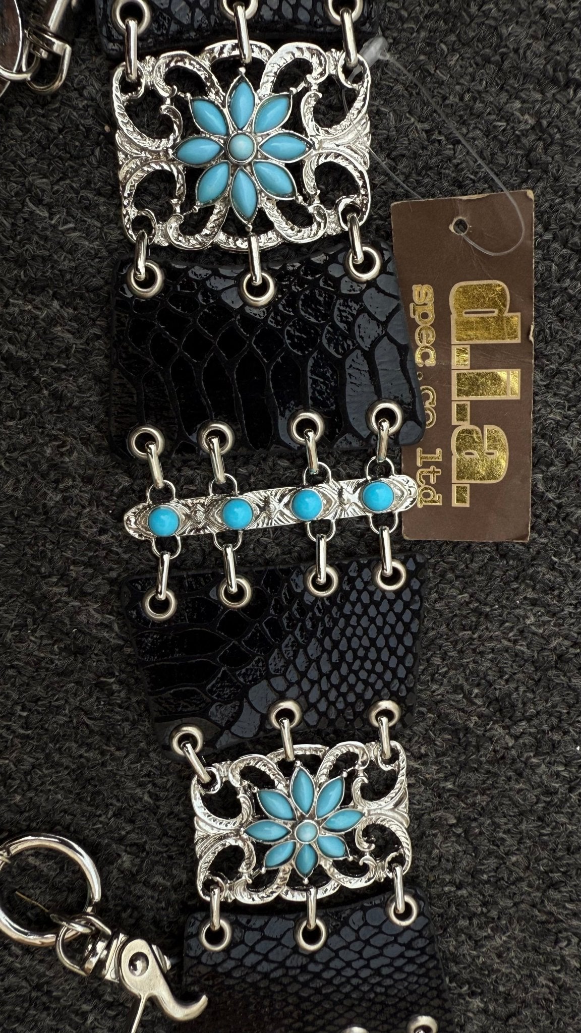 ⚜️D.I.A BELT⚜️ vintage streetwear thrift y2k clothing by B2V_BAD2WEAR