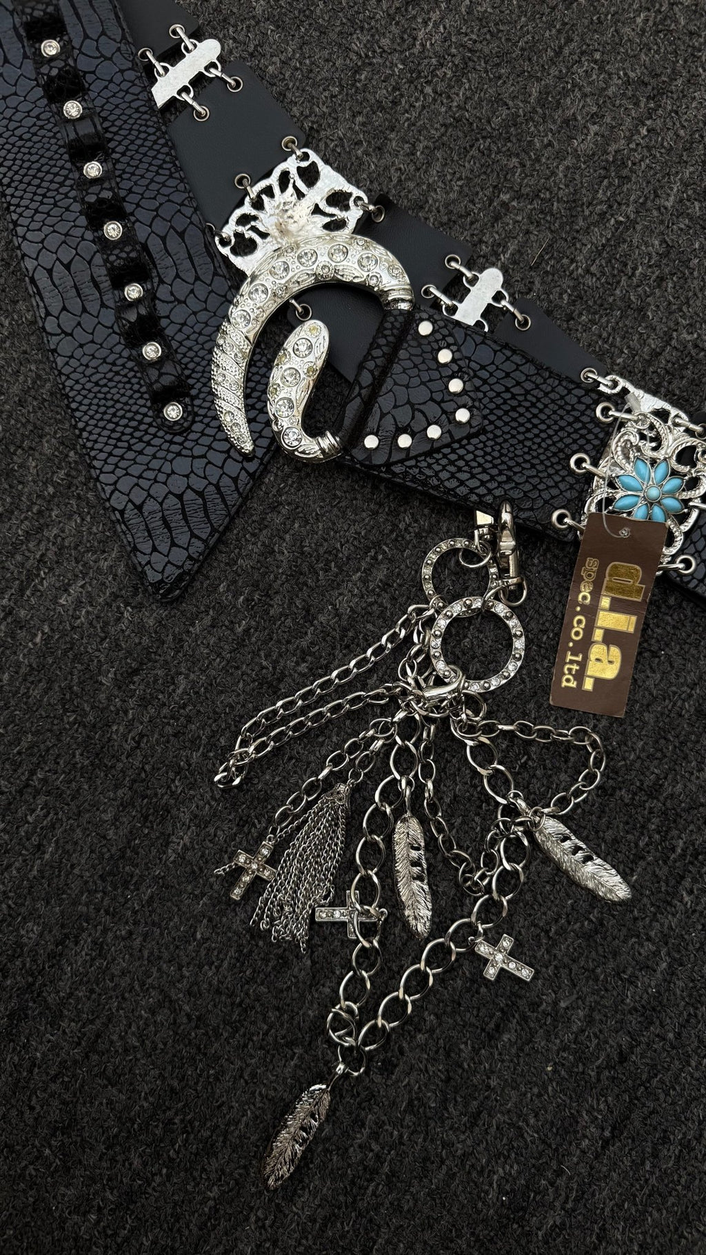 ⚜️D.I.A BELT⚜️ vintage streetwear thrift y2k clothing by B2V_BAD2WEAR