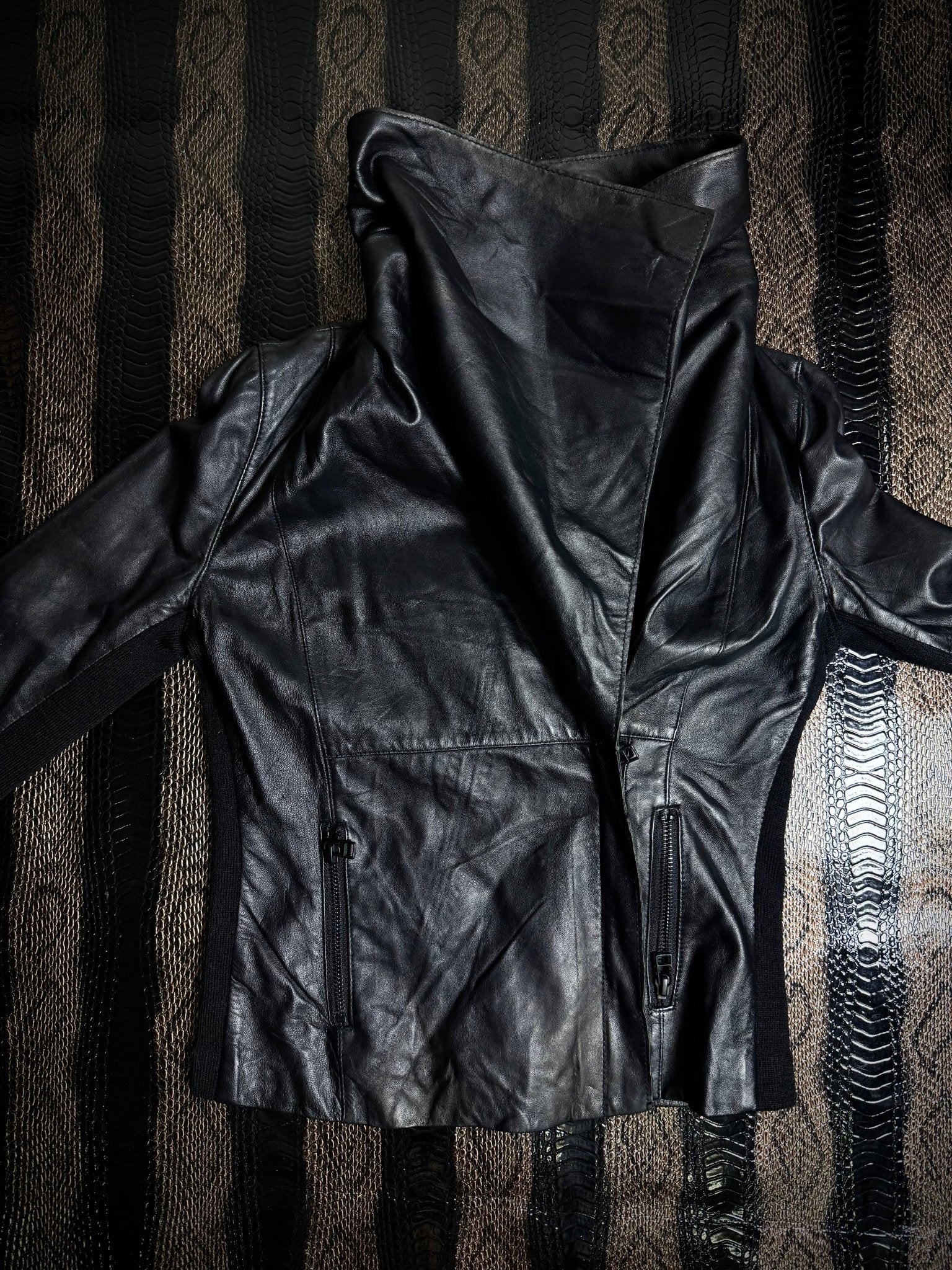 ༒EMODA JACKET༒ vintage streetwear thrift y2k clothing by B2V_BAD2WEAR