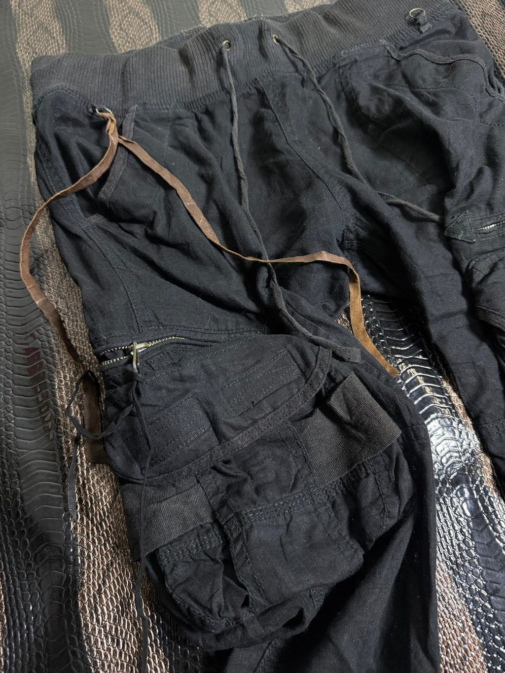 ༒G.0.A CARGO PANTS༒ vintage streetwear thrift y2k clothing by B2V_BAD2WEAR