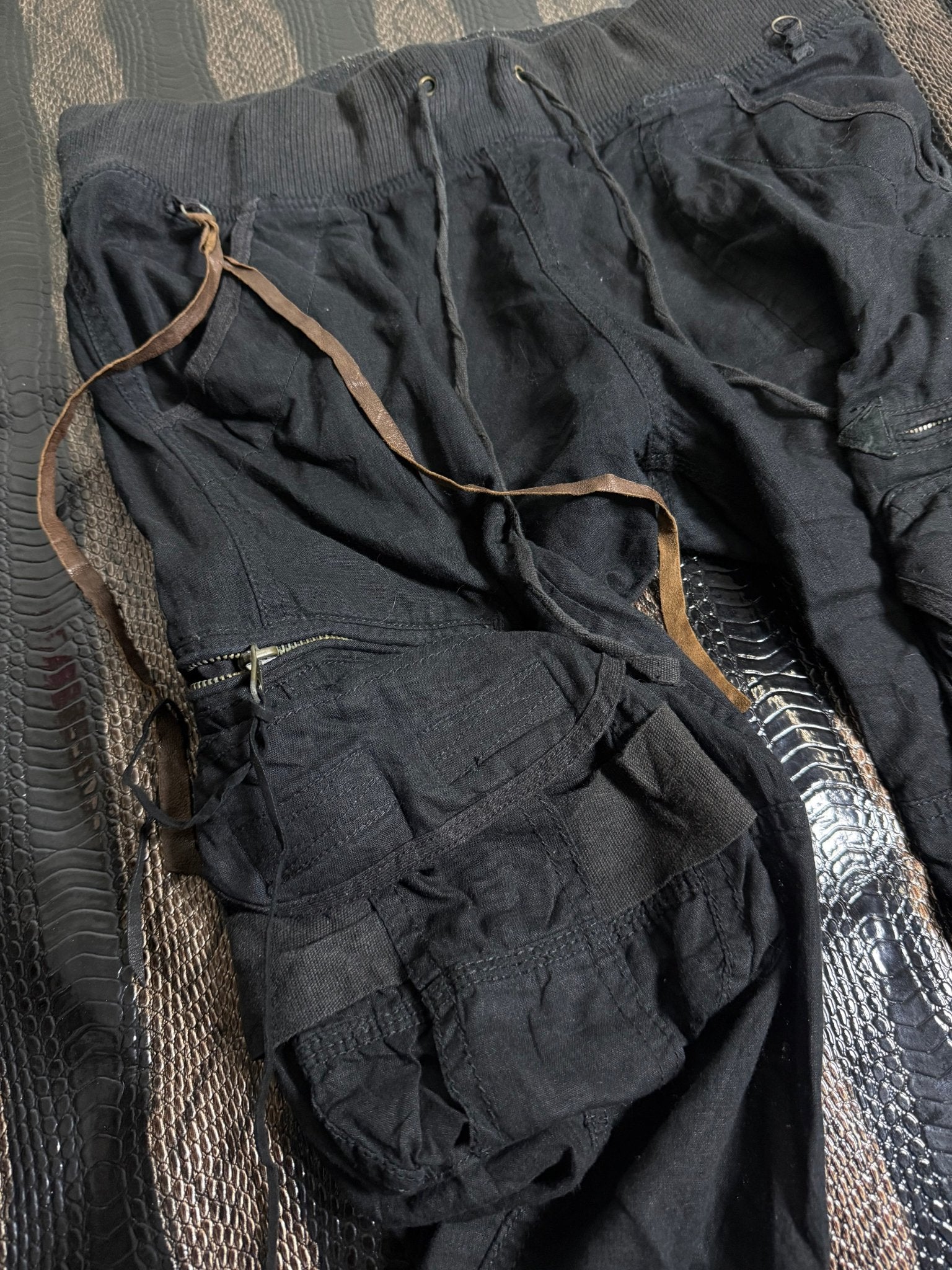 ༒G.0.A CARGO PANTS༒ vintage streetwear thrift y2k clothing by B2V_BAD2WEAR