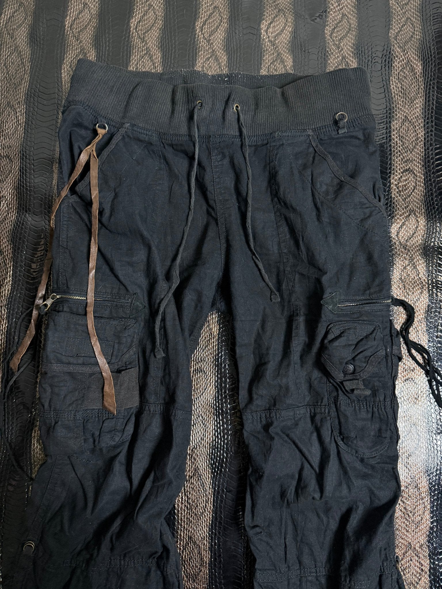 ༒G.0.A CARGO PANTS༒ vintage streetwear thrift y2k clothing by B2V_BAD2WEAR