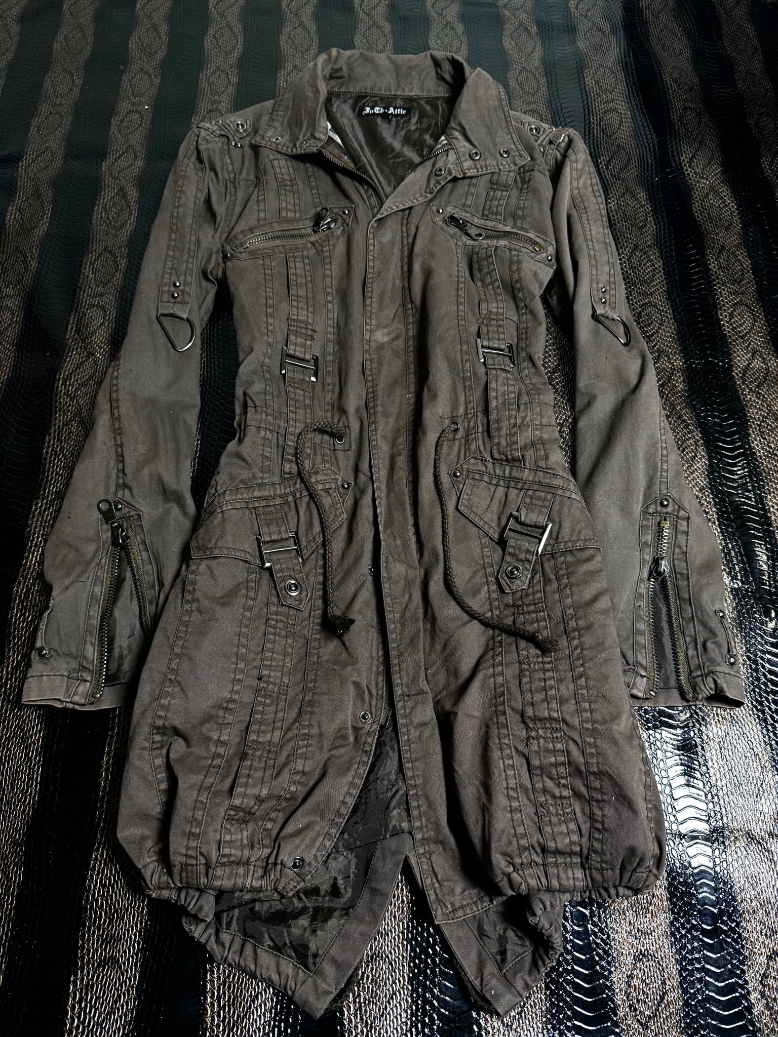 ༒IN THE ATTIC JACKET(4)༒ vintage streetwear thrift y2k clothing by B2V_BAD2WEAR