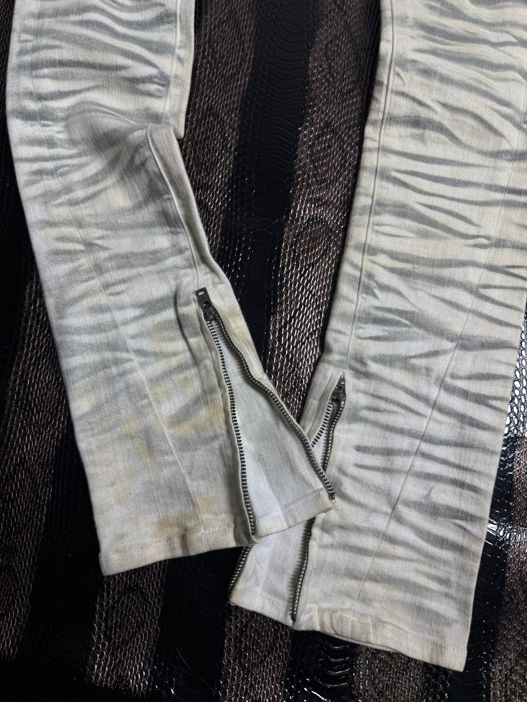 ༒JOHNNY WOLF JEANS༒ vintage streetwear thrift y2k clothing by B2V_BAD2WEAR