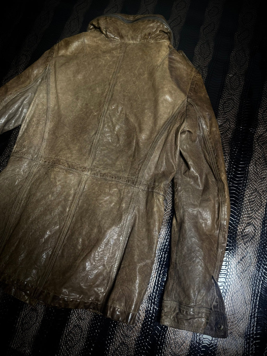 ༒LEATHER JACKET(1)༒ vintage streetwear thrift y2k clothing by B2V_BAD2WEAR
